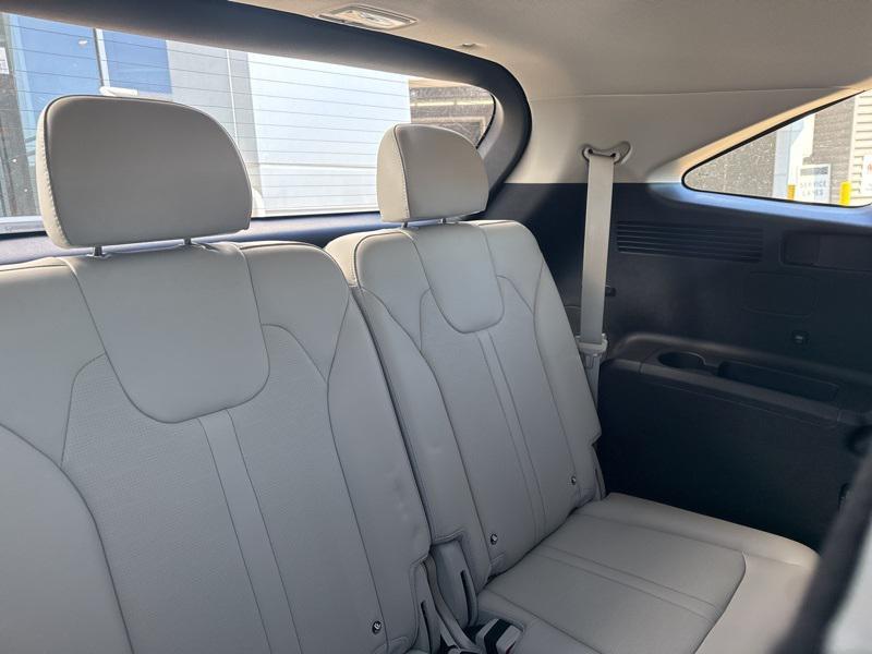 new 2025 Kia Sorento car, priced at $34,360