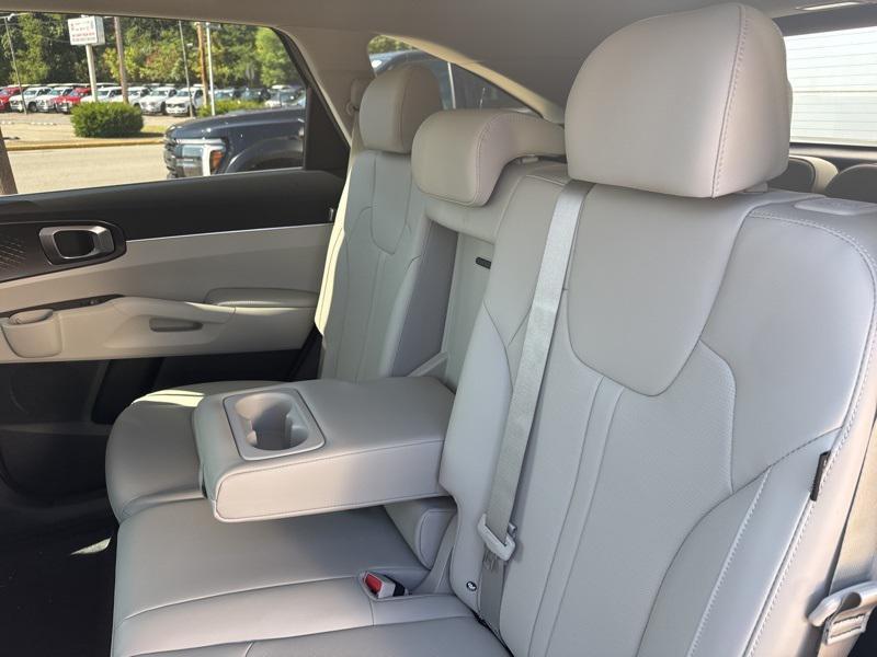 new 2025 Kia Sorento car, priced at $34,360