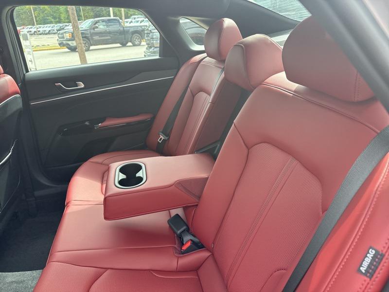 new 2025 Kia K5 car, priced at $29,223
