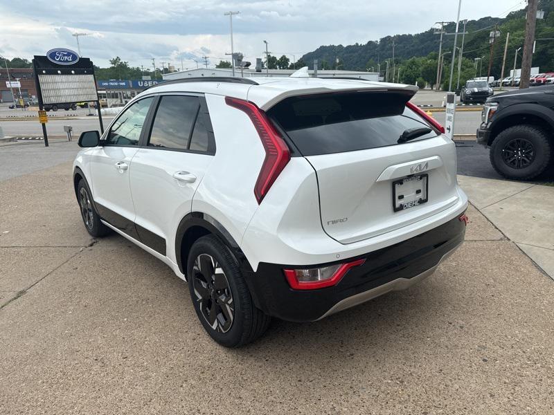 new 2025 Kia Niro EV car, priced at $31,500