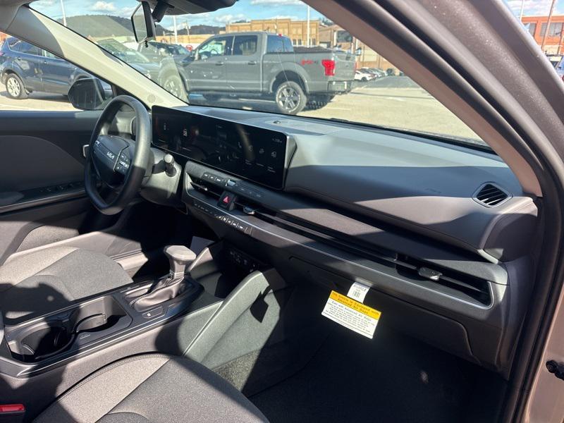 new 2025 Kia K4 car, priced at $23,099