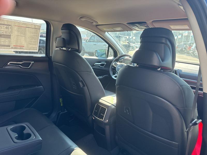 new 2025 Kia Sportage Hybrid car, priced at $30,952
