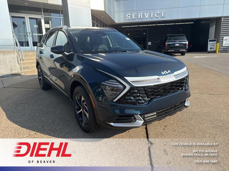 new 2025 Kia Sportage Hybrid car, priced at $30,952