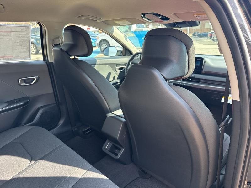 new 2025 Kia K4 car, priced at $23,099