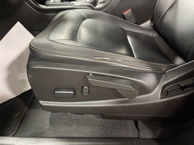 used 2022 GMC Canyon car, priced at $33,997