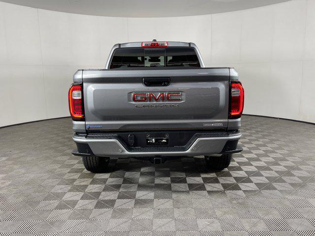 new 2025 GMC Canyon car, priced at $46,323
