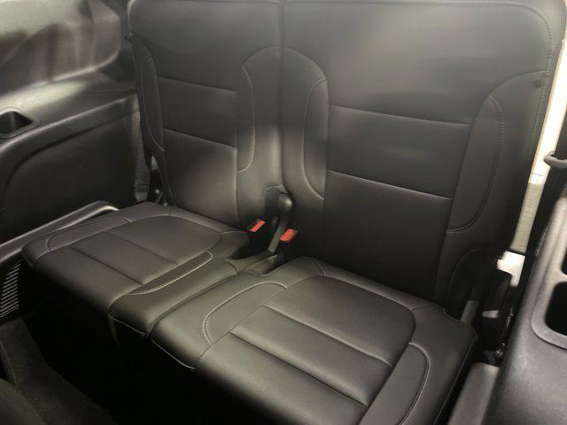 used 2023 GMC Acadia car, priced at $27,997