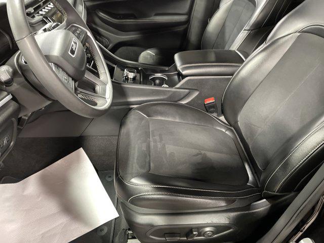 used 2024 Jeep Grand Cherokee L car, priced at $31,997