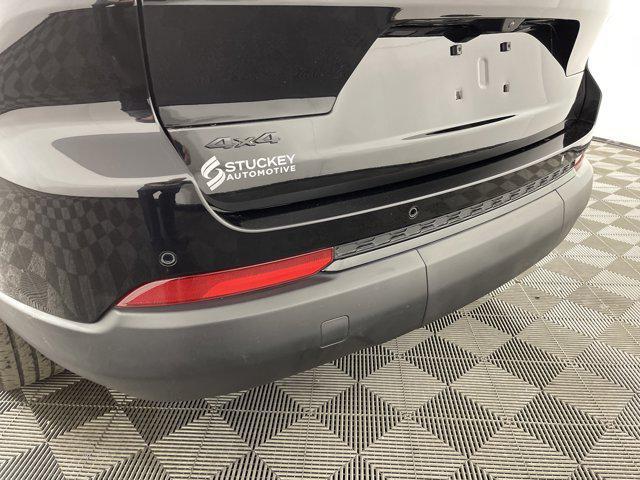 used 2024 Jeep Grand Cherokee L car, priced at $31,997