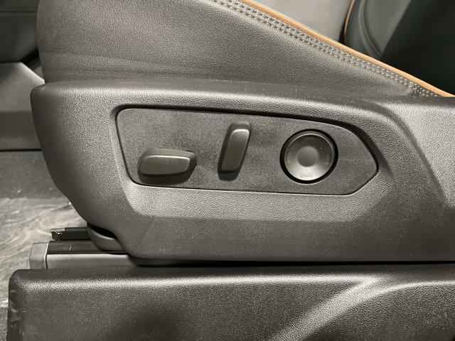 new 2025 GMC Yukon XL car, priced at $89,606