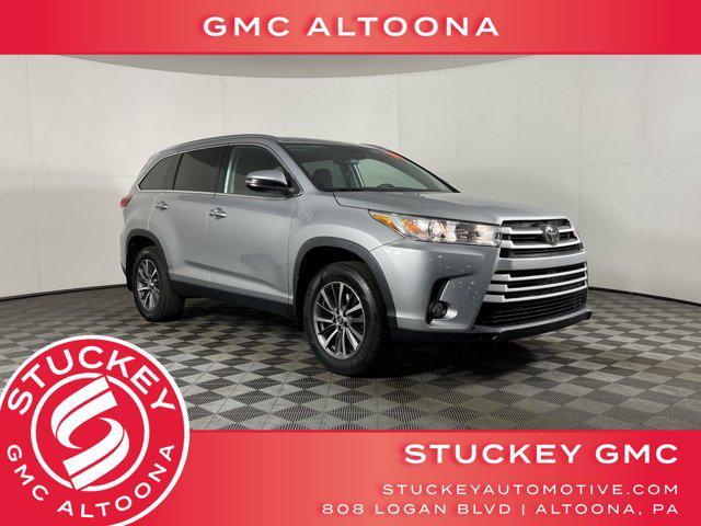 used 2019 Toyota Highlander car, priced at $28,997