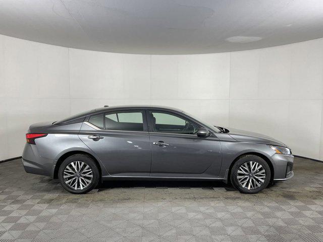 used 2023 Nissan Altima car, priced at $21,997