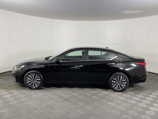 used 2023 Nissan Altima car, priced at $21,997