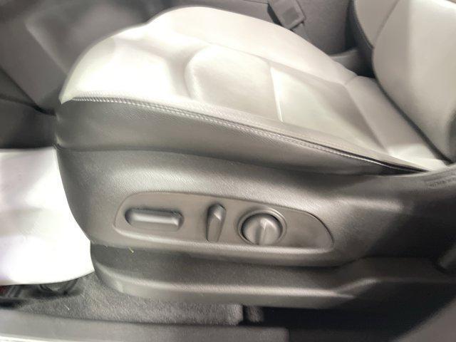 used 2021 Chevrolet Equinox car, priced at $22,997