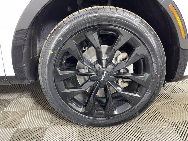 used 2023 Kia Sorento car, priced at $31,997