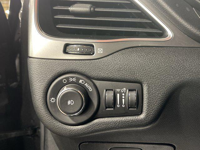 used 2019 Jeep Cherokee car, priced at $17,497