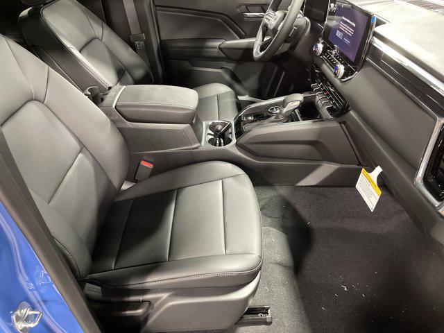 new 2025 GMC Canyon car, priced at $48,001