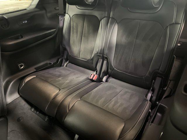 used 2024 Jeep Grand Cherokee L car, priced at $33,497