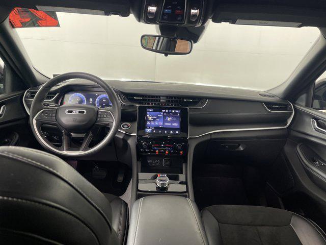 used 2024 Jeep Grand Cherokee L car, priced at $33,497