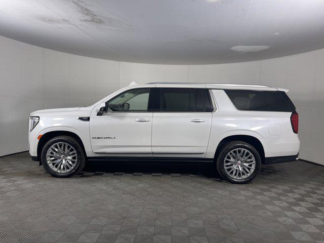 used 2023 GMC Yukon XL car, priced at $61,997