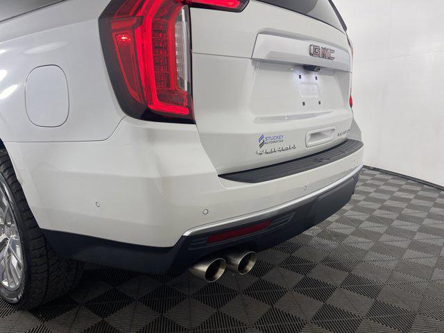 used 2023 GMC Yukon XL car, priced at $61,997