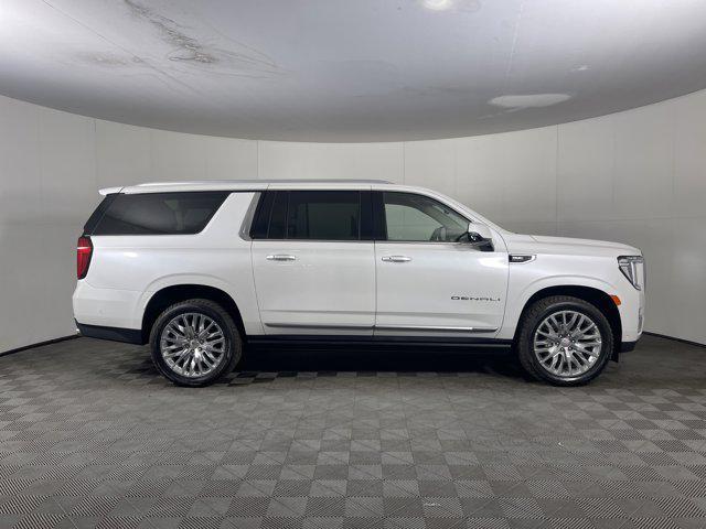 used 2023 GMC Yukon XL car, priced at $61,997