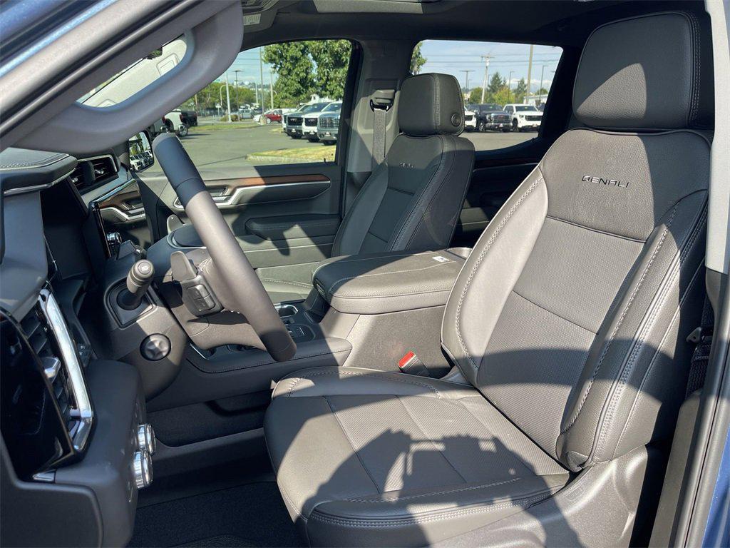 new 2025 GMC Sierra 1500 car, priced at $71,849