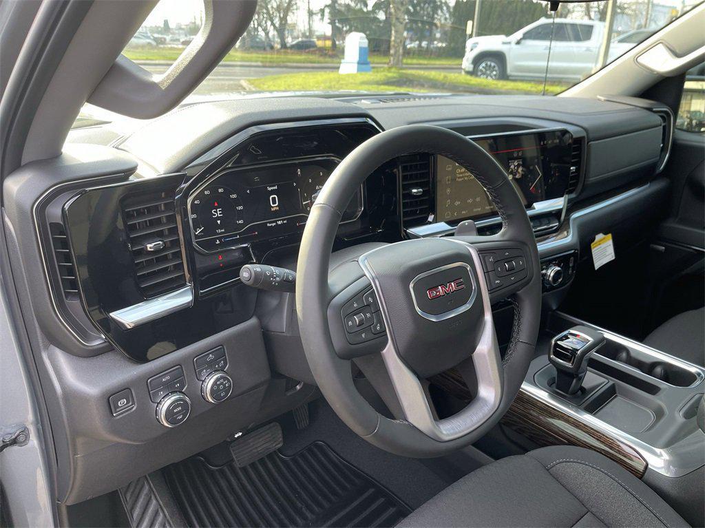 new 2025 GMC Sierra 1500 car, priced at $51,590