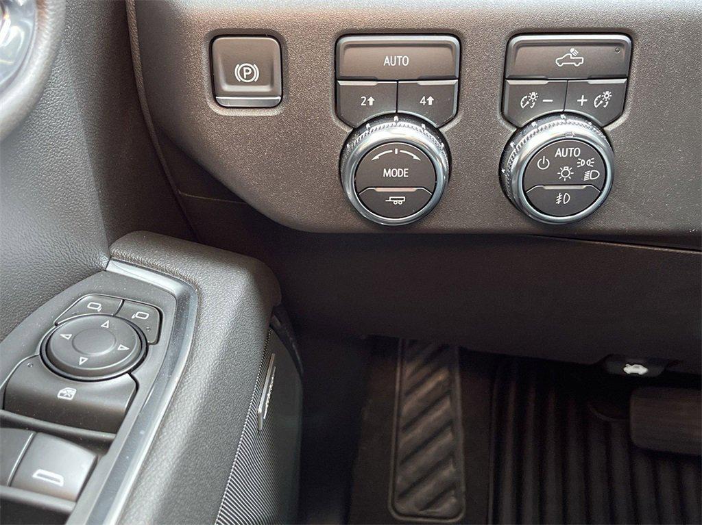 new 2025 GMC Sierra 1500 car, priced at $51,590