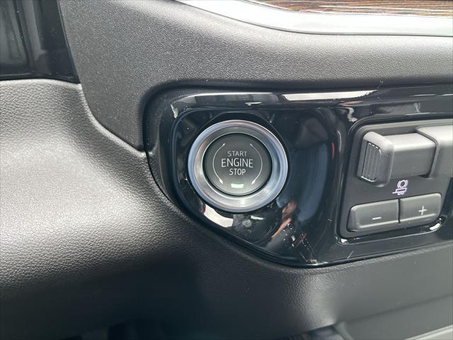 new 2025 GMC Sierra 1500 car, priced at $55,084