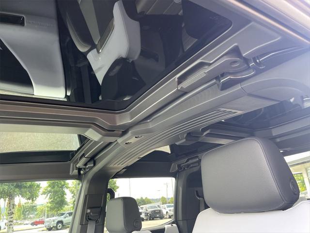 new 2025 GMC HUMMER EV Pickup car, priced at $102,814