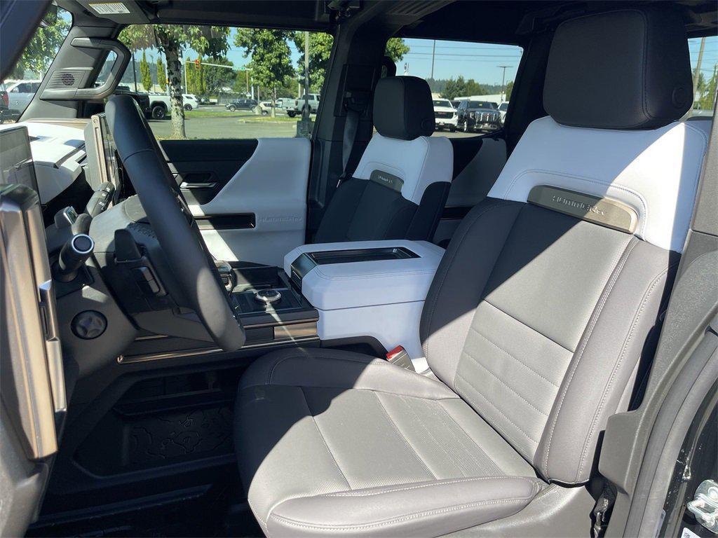 new 2025 GMC HUMMER EV Pickup car, priced at $87,239
