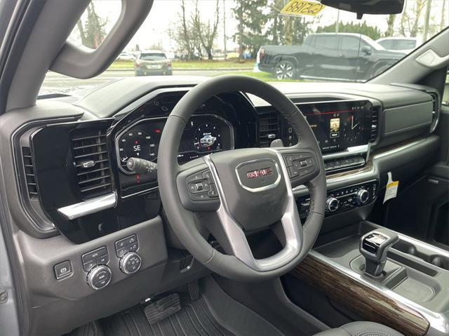 new 2025 GMC Sierra 1500 car, priced at $62,074