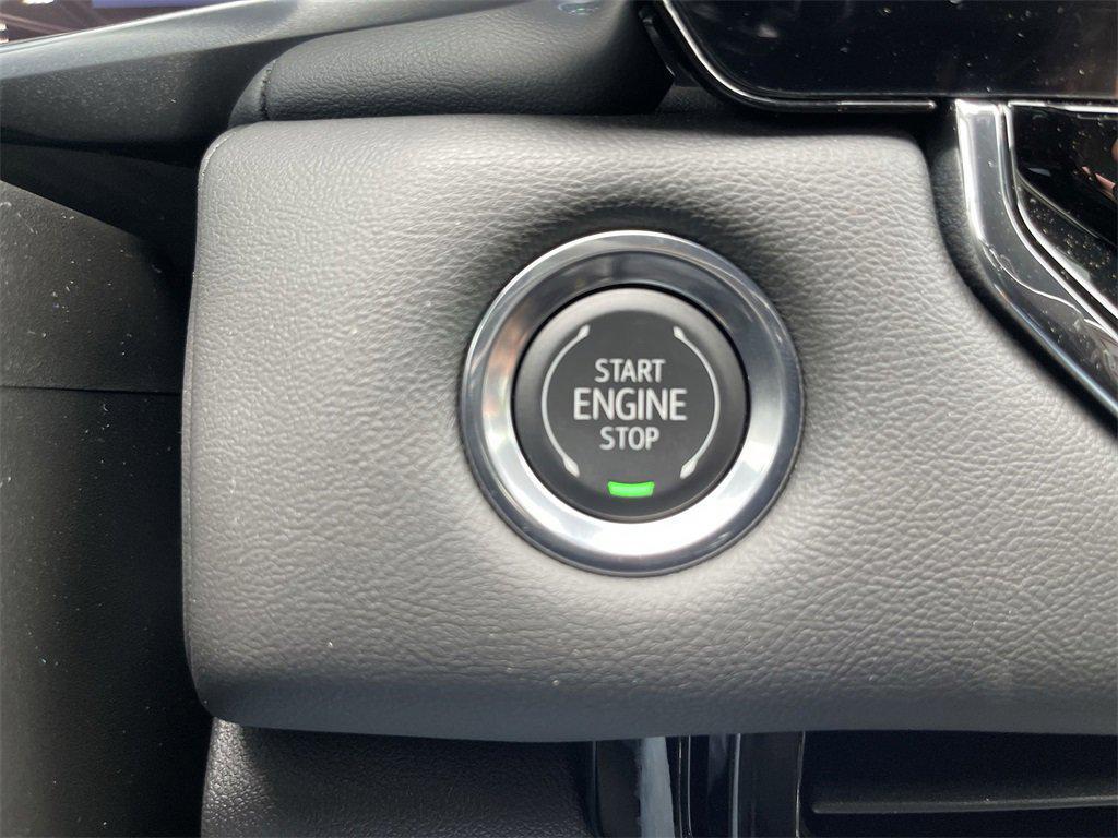 new 2025 GMC Canyon car, priced at $46,025