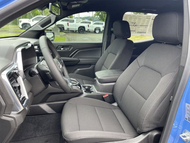 new 2025 GMC Canyon car, priced at $43,924