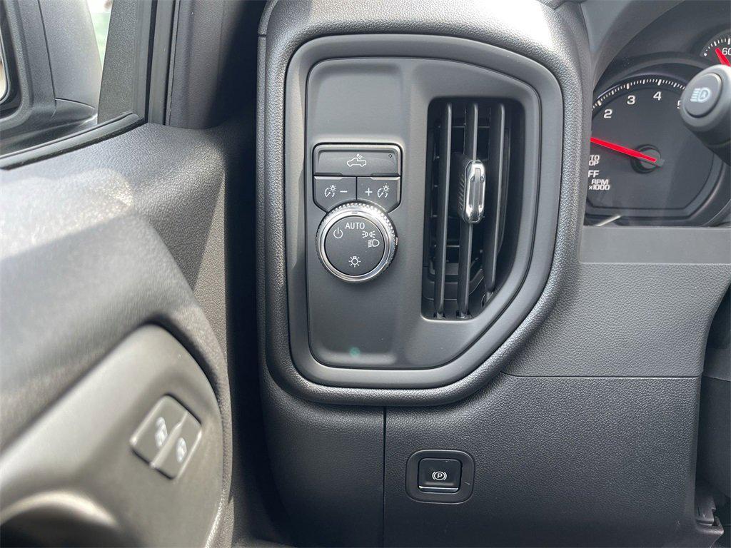 new 2025 GMC Sierra 1500 car, priced at $36,484