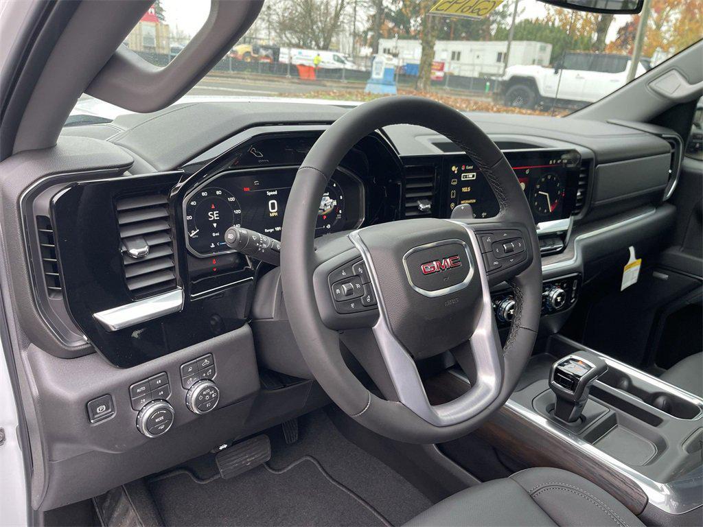 new 2026 GMC Sierra 1500 car, priced at $67,294