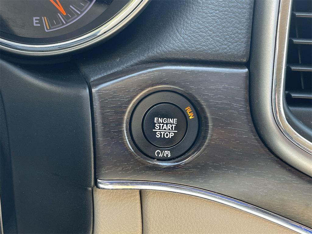 used 2018 Jeep Grand Cherokee car, priced at $14,991