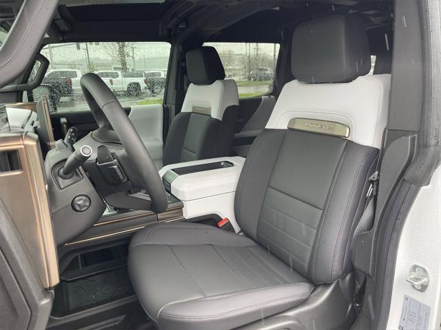 new 2025 GMC HUMMER EV SUV car, priced at $90,694
