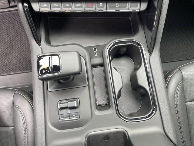 new 2025 GMC Sierra 1500 car, priced at $69,254