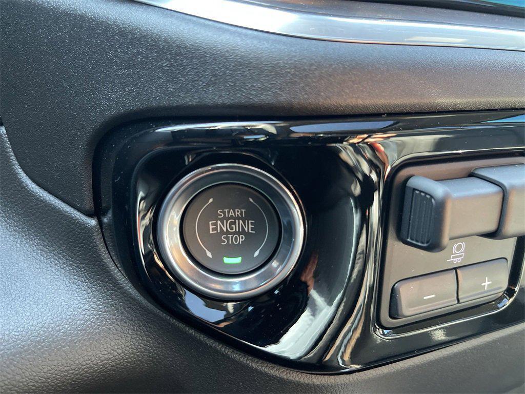 new 2025 GMC Sierra 1500 car, priced at $61,074