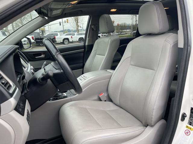 used 2018 Toyota Highlander car, priced at $27,999