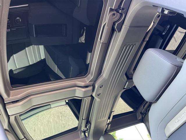 new 2025 GMC HUMMER EV Pickup car, priced at $100,289