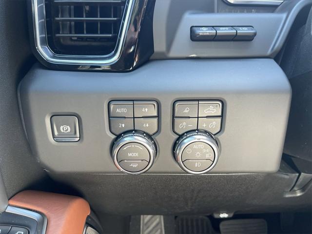 new 2025 GMC Sierra 3500 car, priced at $99,434