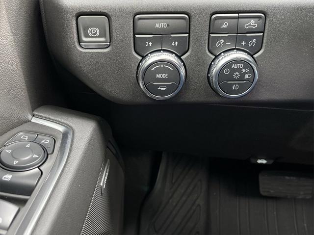 new 2025 GMC Sierra 1500 car, priced at $55,929