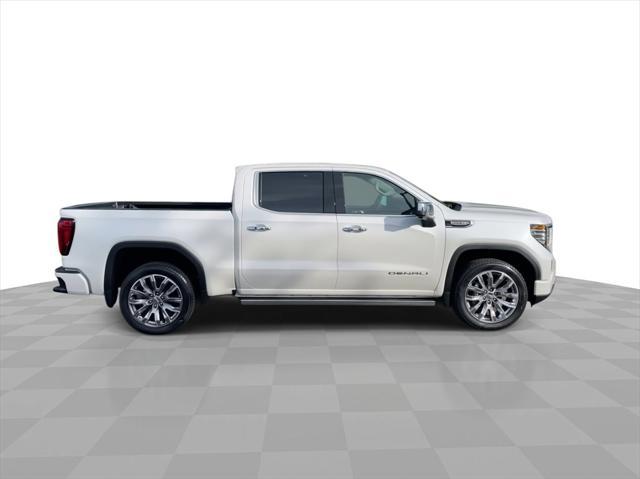 new 2025 GMC Sierra 1500 car, priced at $71,649
