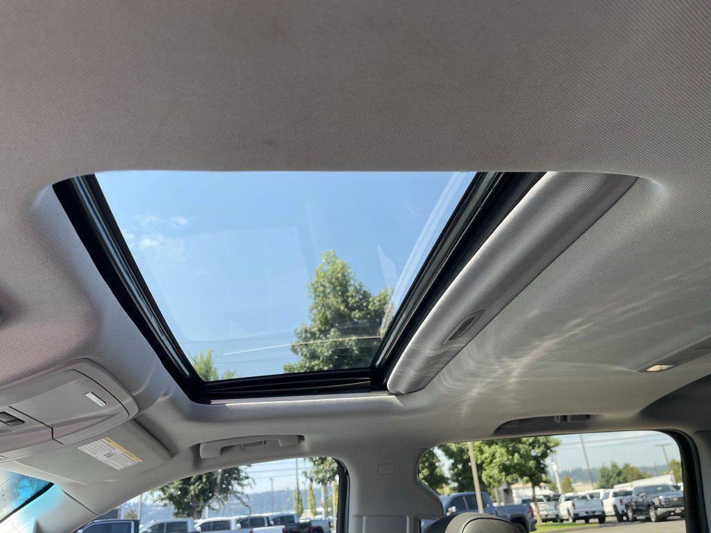 used 2018 Chevrolet Silverado 1500 car, priced at $31,692