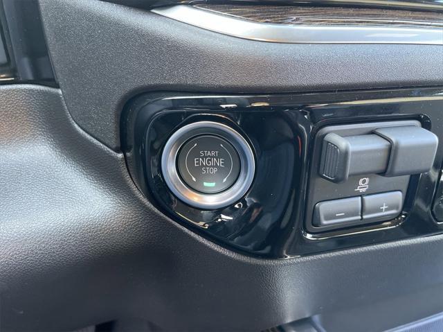 new 2025 GMC Sierra 1500 car, priced at $51,589