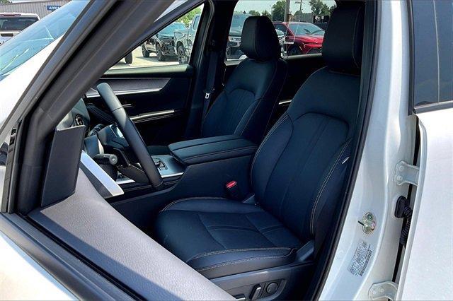 new 2025 Mazda CX-90 car, priced at $41,195