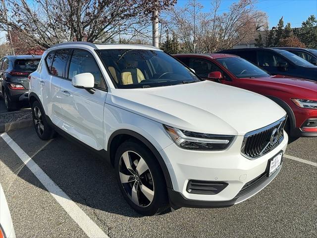 used 2020 Volvo XC40 car, priced at $19,999